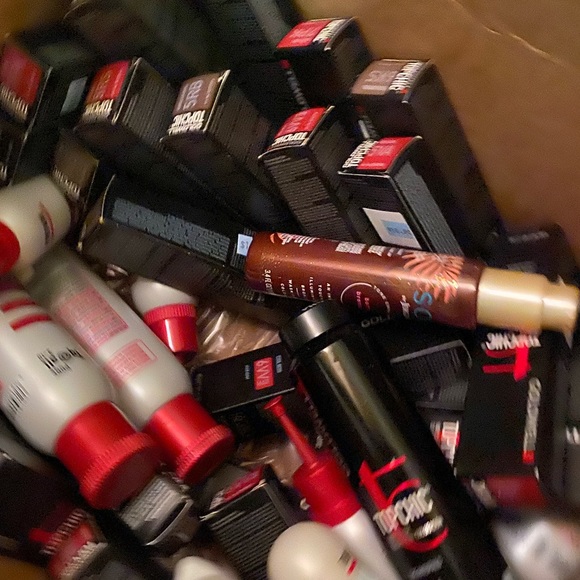 Hot Topic Other - Topic hair color”45 bottles of hair color”🔥Deal